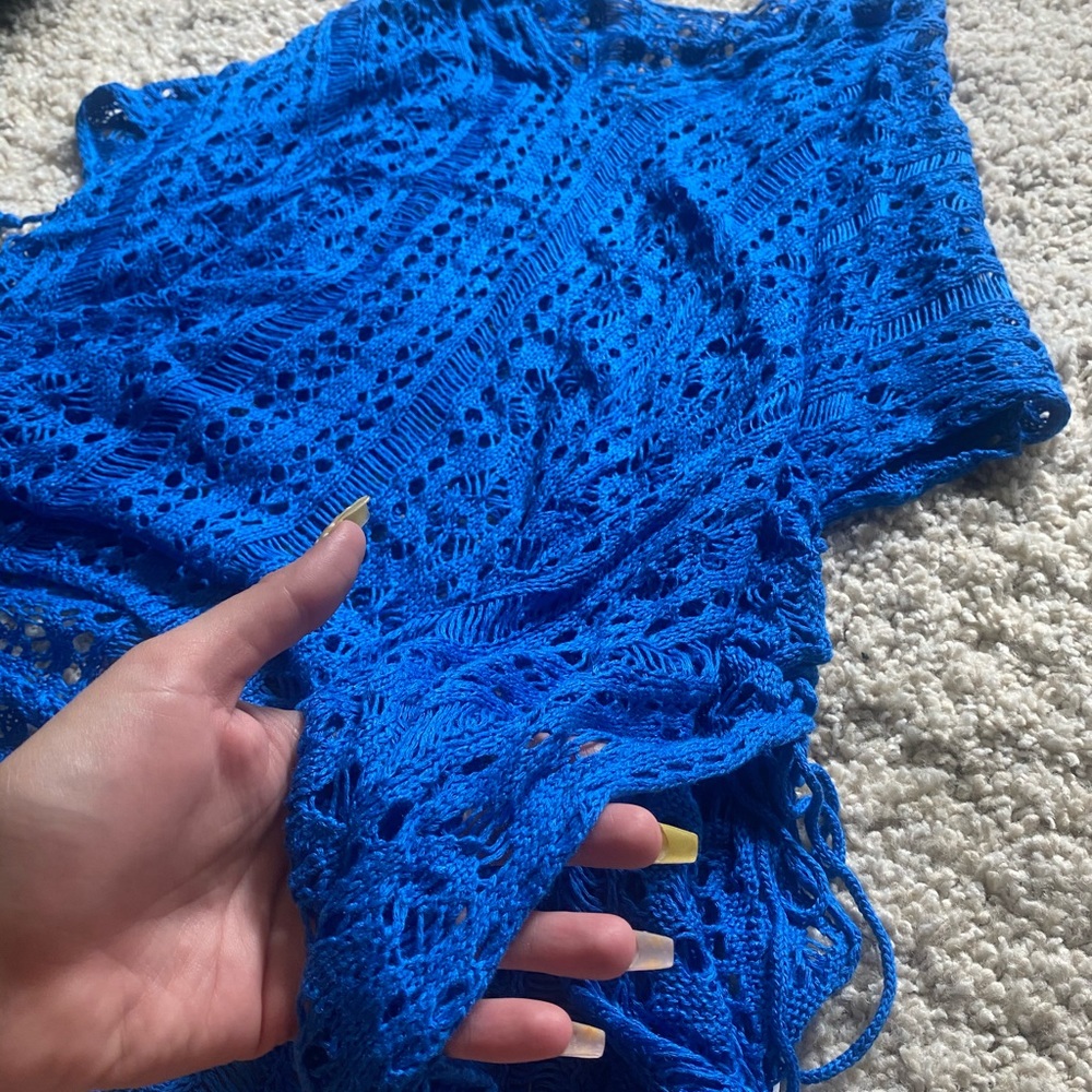 Large bright blue woven beach cover up dress - Picture 3 of 3